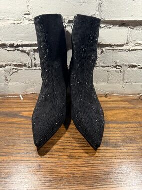 Black Sparkle Pointed-Toe Women's Ankle Boots